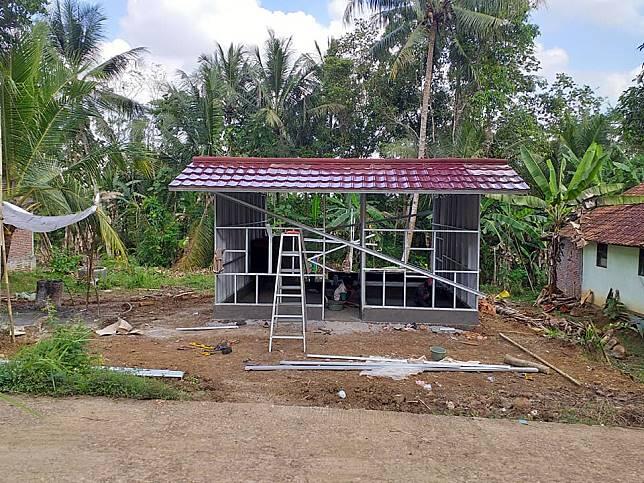 SUMPAH Bikin Kagum, Rumah ini Hanya Bermodal Rp 15 Juta. Begini Bentuknya

