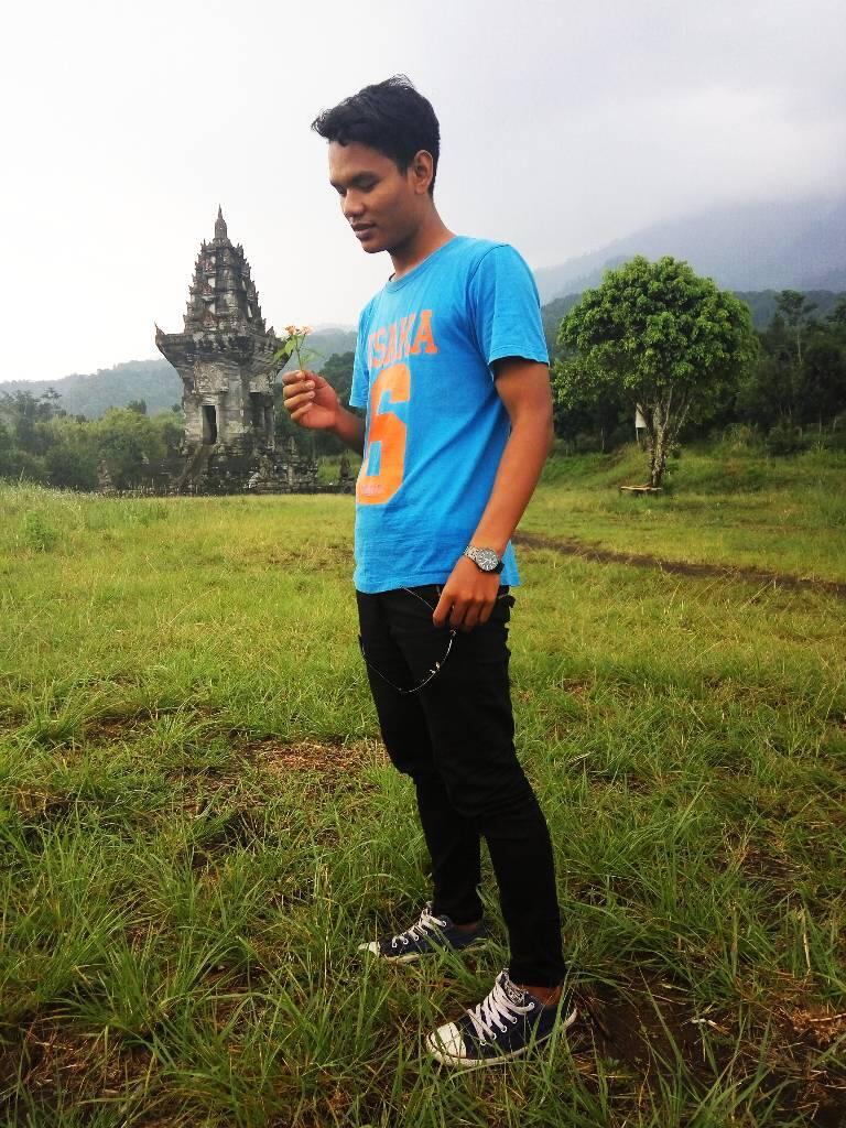 Candi Jawar 