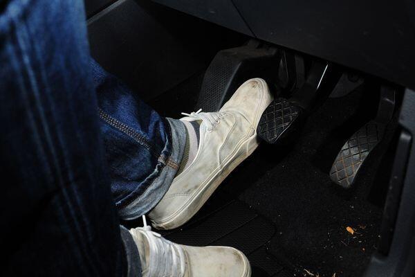 Catat, Ini 5 Cara Menjaga Agar Sistem Persneling Mobil Tetap Awet