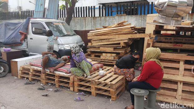 Warga Korban Penggusuran di Sunter Bertahan, Tolak Dipindah ke Rusun