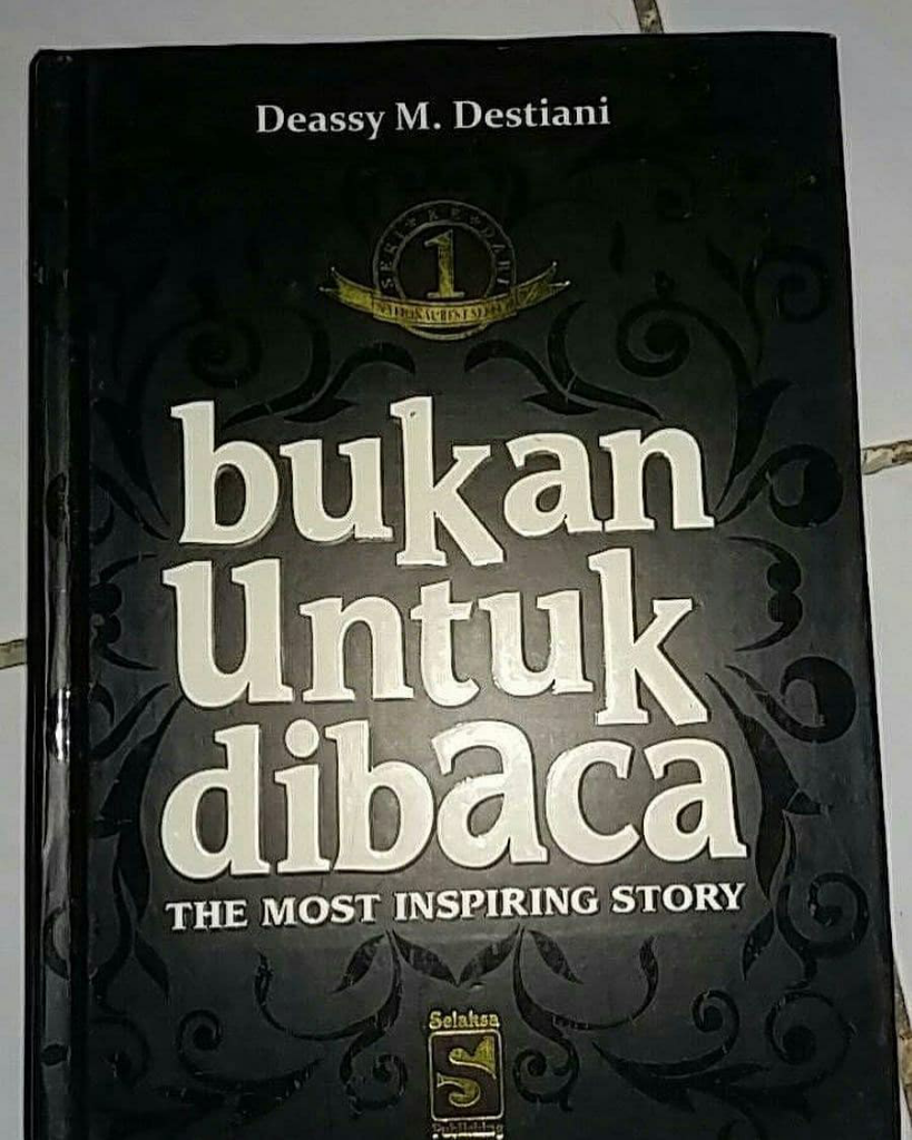 Ada Buku Wajib Buat Orang Miskin, Judul Buku-Buku Berikut Nganu Banget Gan