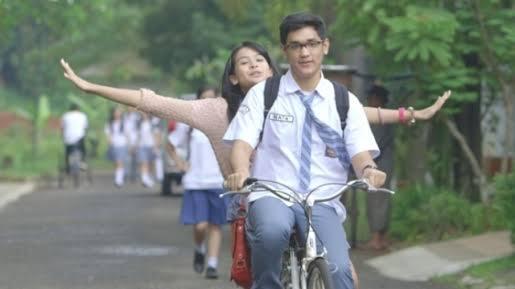 Sinopsis Film Ala Dewakere Berjudul Percaya Padanya