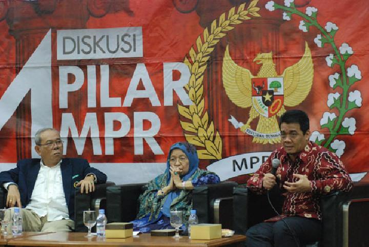 Fraksi Gerindra: Ada yang Usul Presiden Dipilih MPR
