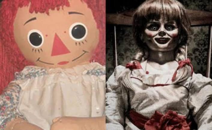 Serem Gila, Inilah Kisah di Balik Boneka-Boneka Misterius di Dunia!