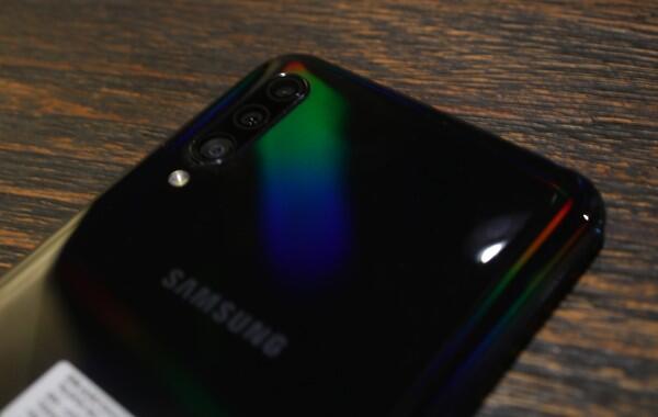 Samsung Galaxy A30s, Ponsel Middle Class dengan Triple Camera &amp; NFC