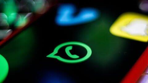 Beli Pulsa Lewat Whatsapp, Zaman Makin Canggih Aja Nih