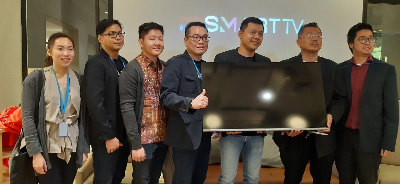 Hanya 2 Jutaan! Smart TV LED Sanken Berikan Pengalaman Menonton Lebih Mengasyikkan!