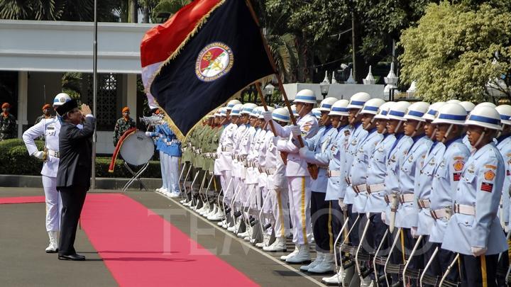 Percayalah Pak Jokowi, Prabowo Tahu Betul Teknologi Alutsista 'Kekinian'