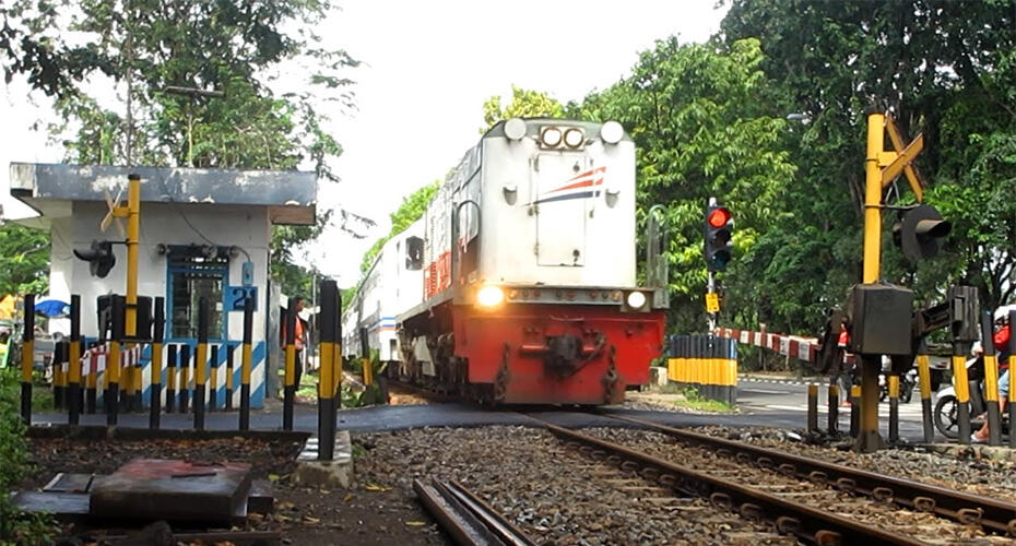 7 Pelajaran Berharga dari Kereta Api