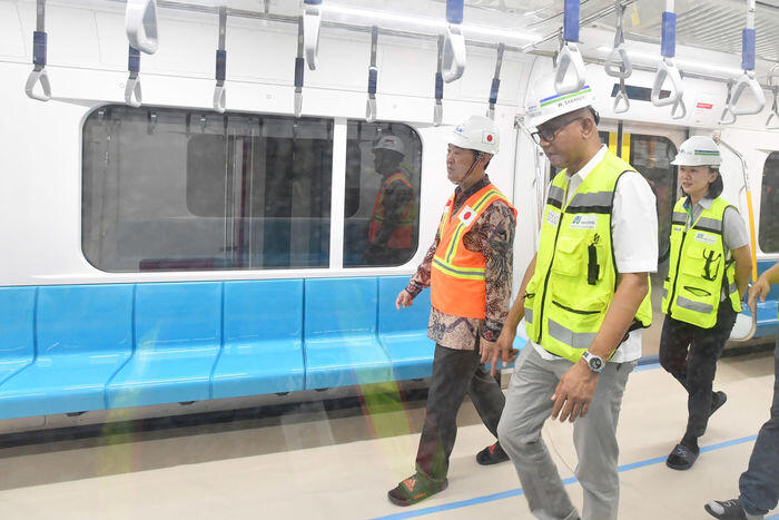 Belum setahun beroperasi, MRT sudah raup laba hingga Rp60 M