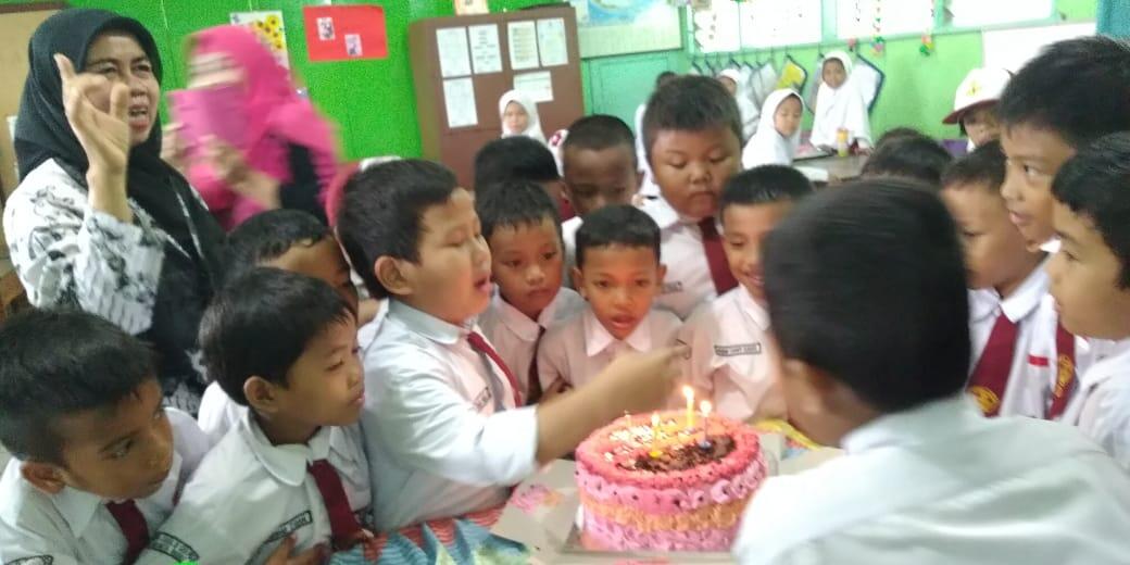 &#91;COC&#93; Peringatan Hari Guru Nasional SD N Joglo 09 Jakarta Barat
