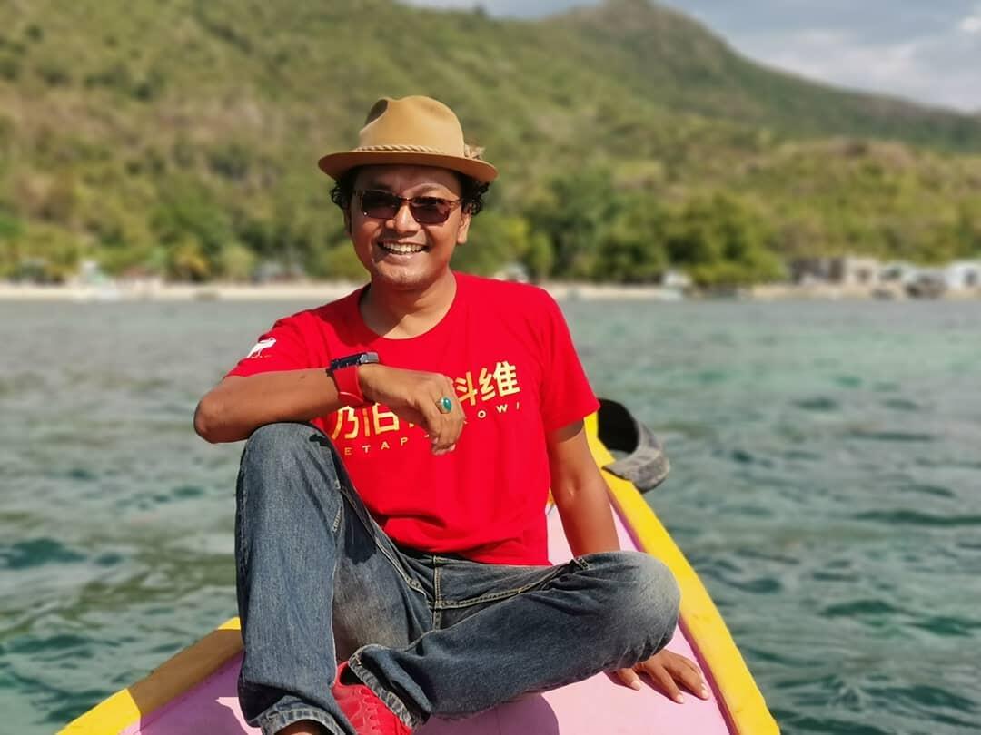 Kritik Perpanjangan Izin FPI, Guntur Romli Minta Jokowi Tegas Lawan Radikalisme