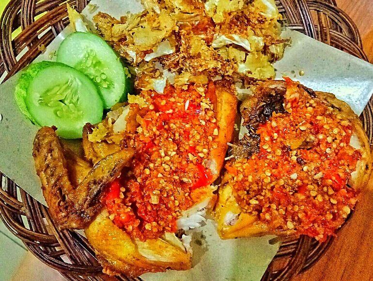 Kisah Inspiratif pemilik&quot; Ayam Gepuk&quot;