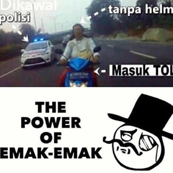 30 Bukti Emak-emak Memang Penguasa Jalanan Sejati, Ngeselin Tapi Bikin Ngakak!