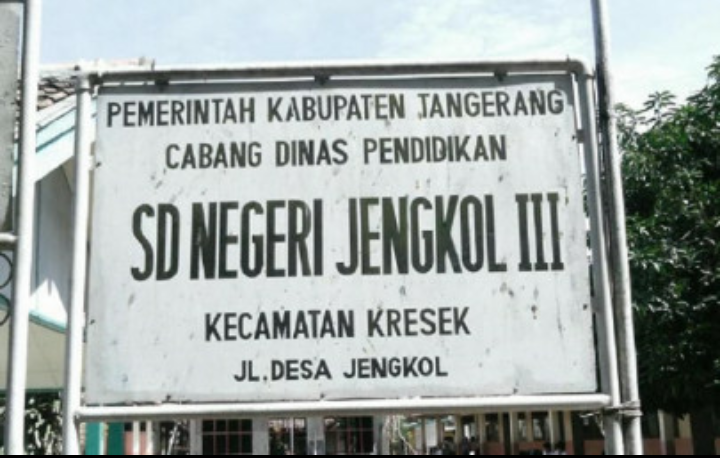 Deretan Nama Sekolah SD yang Bikin Ngakak, Ada "Daleman", Dan "Mengangkang"!