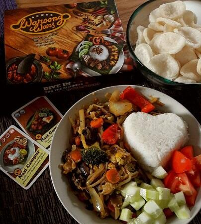 Mengenalkan Kuliner Jawa Timur-an ke Penjuru Dunia dengan Boardgame Waroong Wars