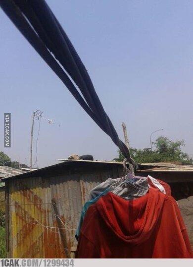 Foto-foto Lucu Orang Negara +62 Jemuran Pakaian, Bikin Gagal Fokus! CD nya Terbang?