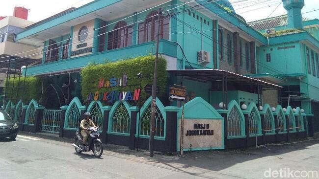 Wisata Religi ke Masjid Jogokariyan, yang Saldonya Harus Nol Rupiah