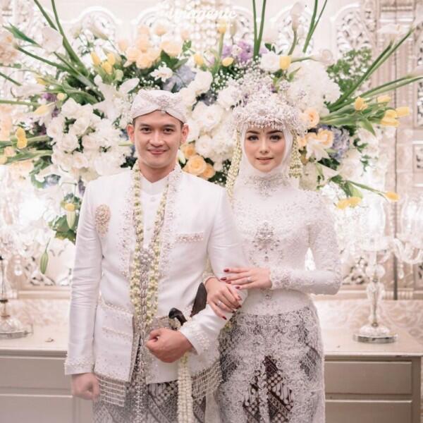 Resmi Menikah, 9 Potret Perjalanan Kisah Cinta Rezky dan Citra Kirana