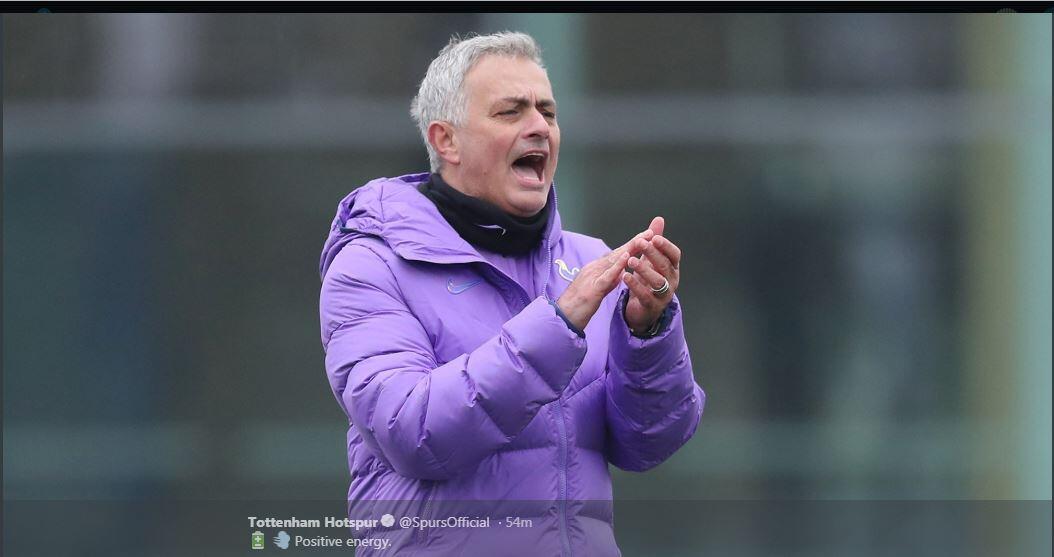 Jadwal EPL Tengah Pekan Ini, Pembuktian Mourinho di Kandang Man United