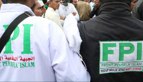 Geger!! #KamiBersamaFPI vs #FPIOrmasIlegal Ramaikan Twitter, Mana yang Unggul?