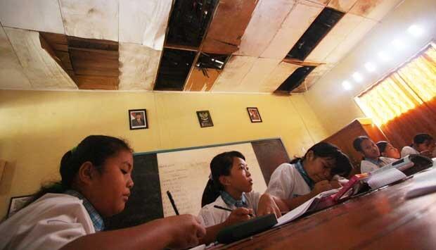 Rancangan APBD 2020 Turun, DKI Tunda Rehab Total 30 Sekolah