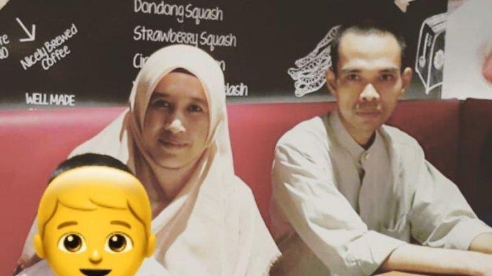 Tepat di Hari Perceraiannya, Mellya Juniarti Unggah Foto Lawas dengan UAS