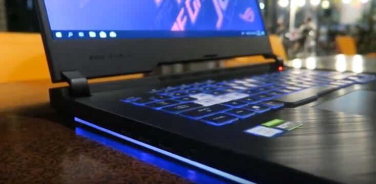 Apa Sih Enaknya Main Game Pakai Laptop Gaming?
