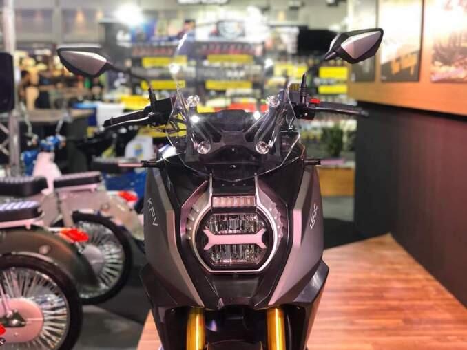 Satu-Satunya Rival Head To Head Honda ADV150, Shock Depan Sudah Upside Down