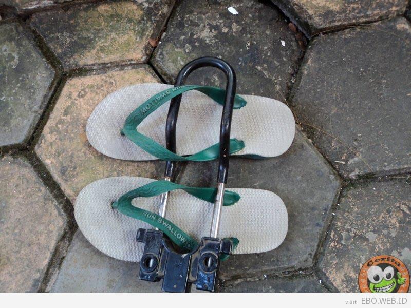 Tips Jitu Melindungi Sandal dari Curian, Yuk Merapat!