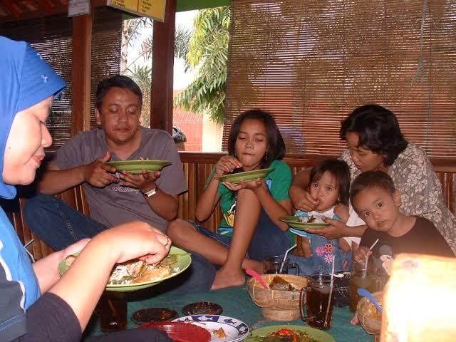 Kelakuan People +62, Agan yang mana?