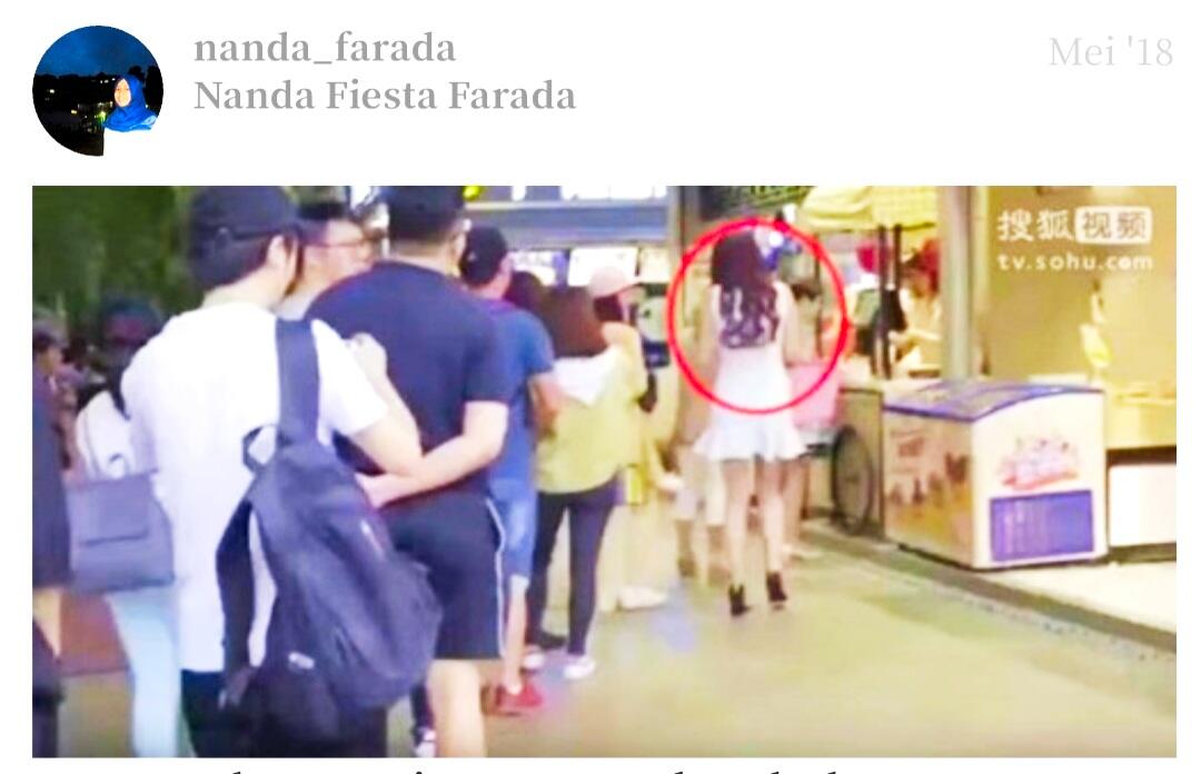 Viral Pria Merokok di KRL, Cegah Hal Semacam Itu Dengan Cara Berkelas Ini Gan!