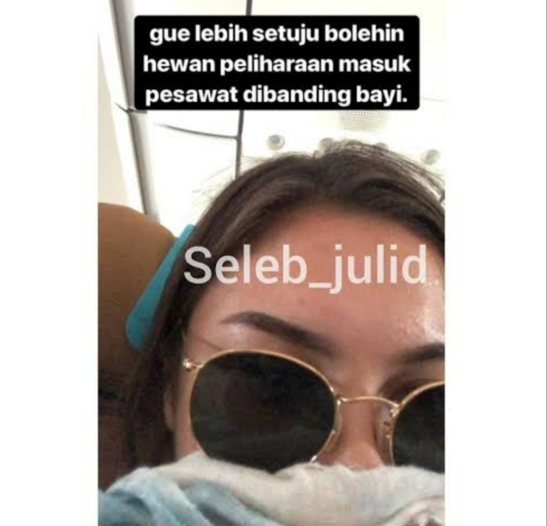Viral Pria Merokok di KRL, Cegah Hal Semacam Itu Dengan Cara Berkelas Ini Gan!