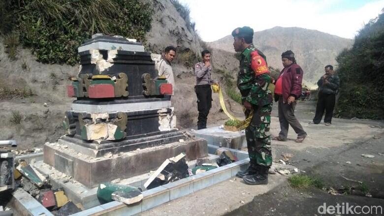 Tempat Sembahyang Umat Hindu di Bromo Dipastikan Dirusak, Pelaku Dikejar