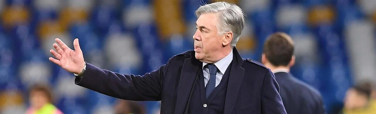 Antarkan Napoli Ke 16 Besar Liga Champions, Carlo Ancelotti Malah Dipecat