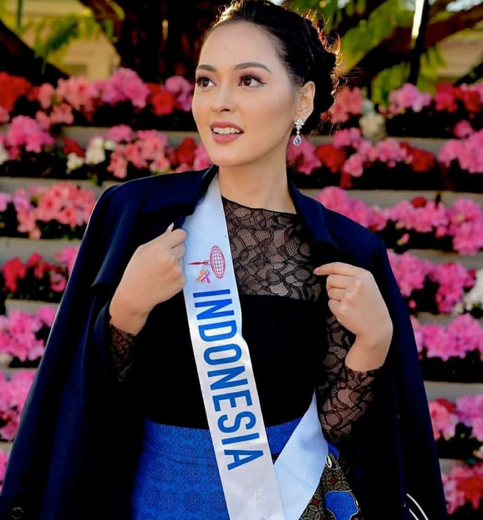 Belum Move On, Yuk Intip Lagi Outfit Jolene Marie Saat Karantina Miss internasional