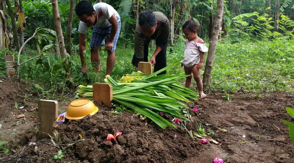 Jalan Kaki 1,5 Km, Ibu Ditolak Puskesmas hingga Bayinya Meninggal