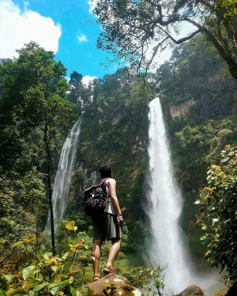 ACARA KELUARGA KEMANA NIH TAHUN BARUAN NANTI GAESS ????