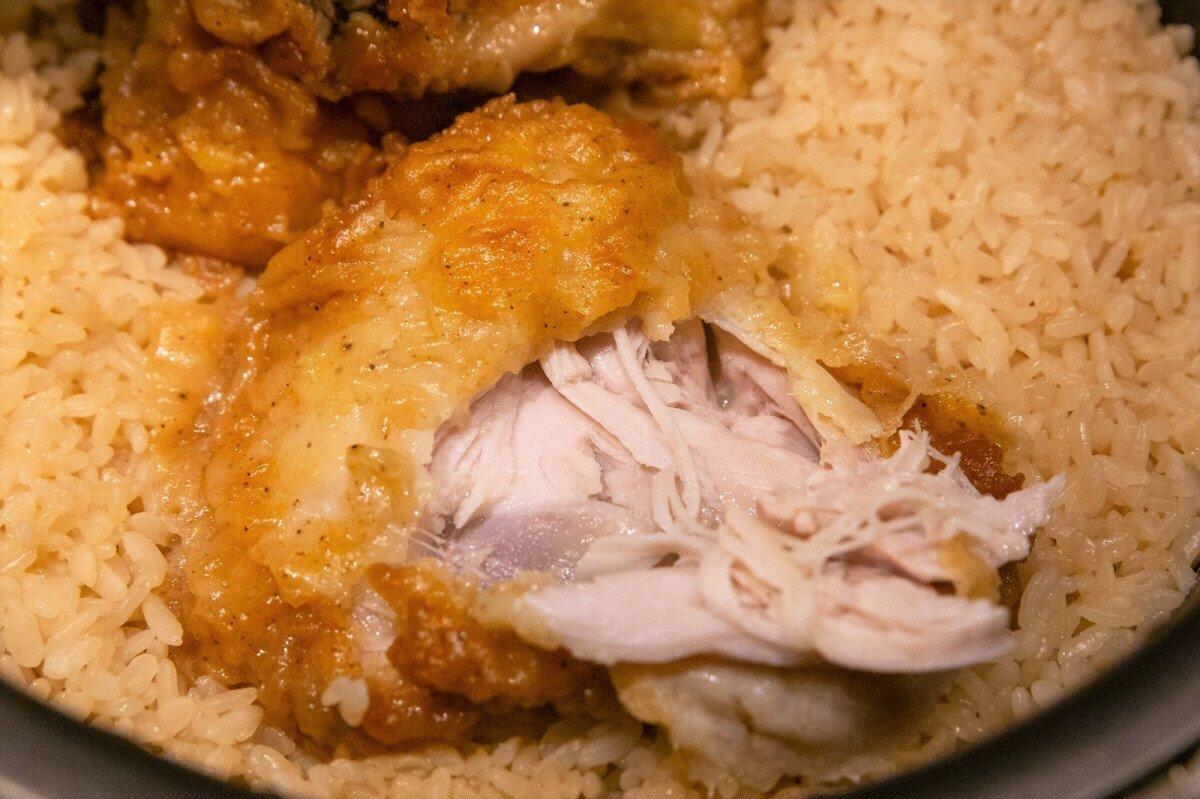 Di Jepang sedang Viral, Masak Nasi pakai Ayam KFC