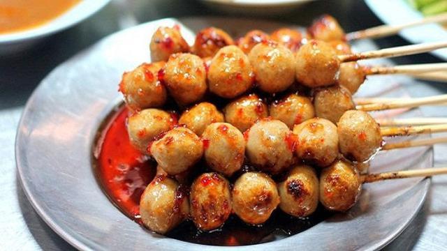 Mengenal Kata Sifat Makanan yang Sering Diucapin Sama Food Vlogger