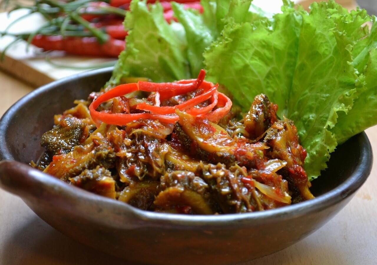 Sate Kerbau, Ayam Gongso, Kuliner Kudus yang Wajib Dicobain