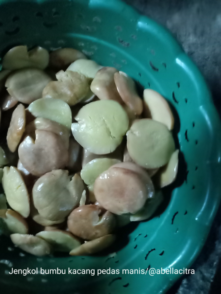 Jengkol Bumbu Kacang Pedas Manis