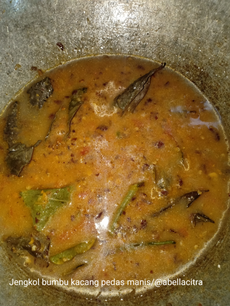 Jengkol Bumbu Kacang Pedas Manis