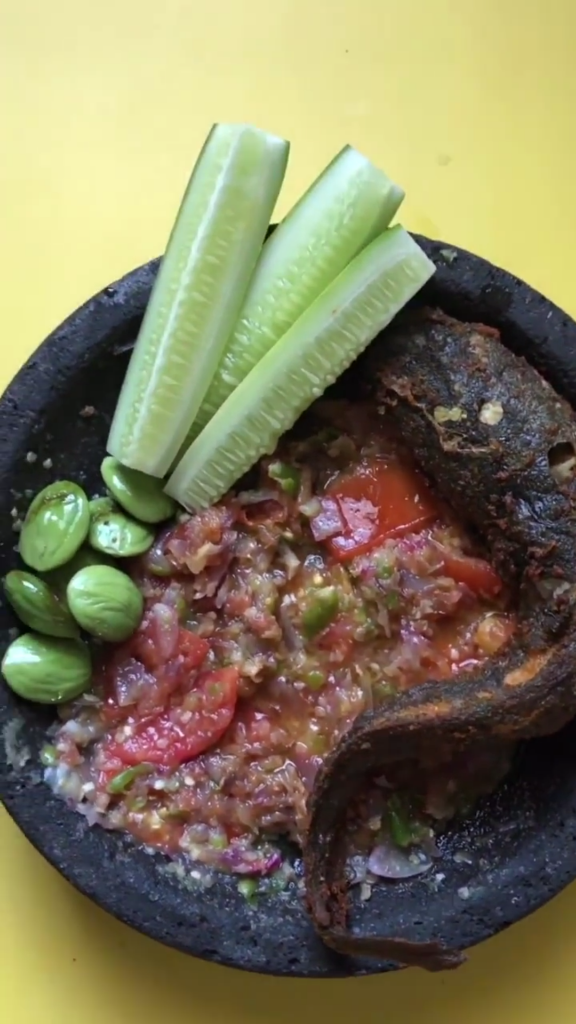 Dua Sambal Teman Setia Ikan Goreng