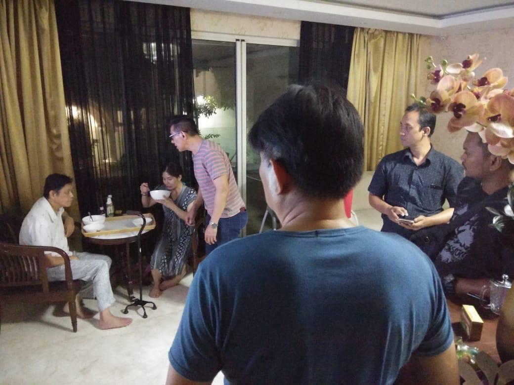 KISAH LENGKAP ISTRI TAK BERPERIKEMANUSIAAN TEGA PUKUL SUAMI STROKE SAMPAI SOBEK MULUT