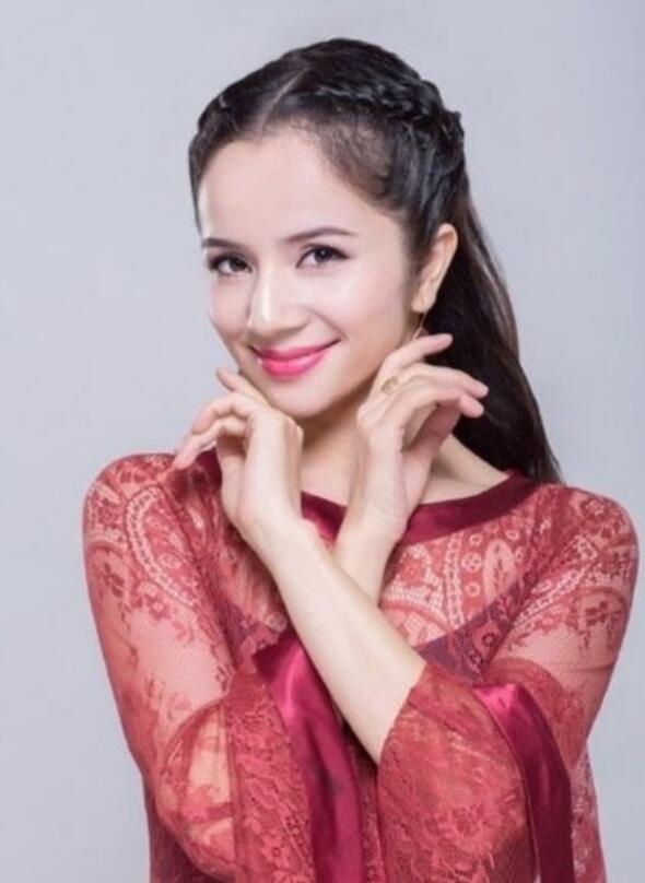 6 Potret Wanita Cantik Etnis Uighur Ini Dijamin Bikin Agan Meleleh! Mirip Bidadari?