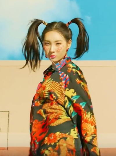 Sunmi Buka Suara Soal Rumor Operasi Payudara
