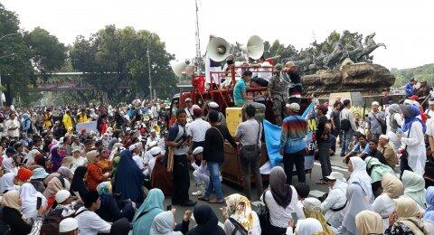 Aksi Bela Muslim Uighur, FPI Mau Geruduk Kantor Kedubes China Jumat Depan