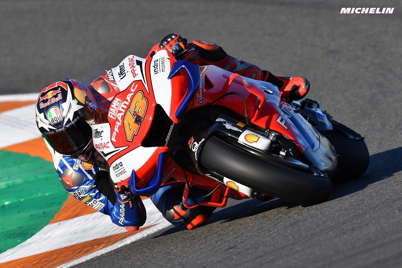 Jack Miller Bilang Kalau Semua Pembalap Masih Kurang Pro Daripada Rossi