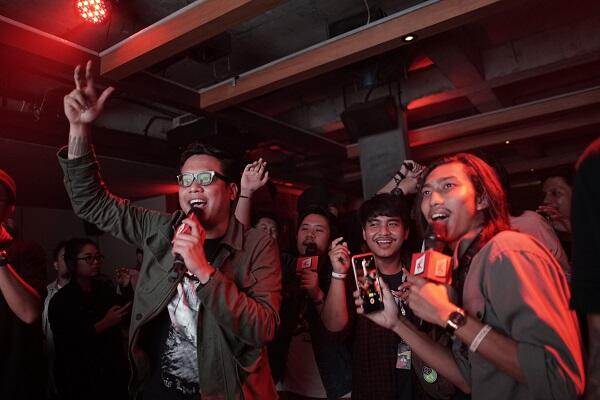Peserta yang Makin Banyak Bikin Kontes Adu Singing Vol.2 Jadi Seru Banget!